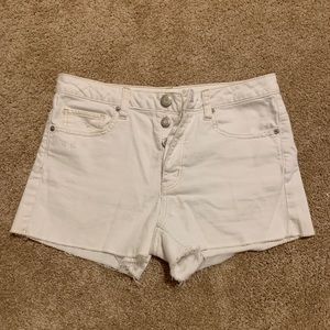 American Eagle White Cut off Shorts